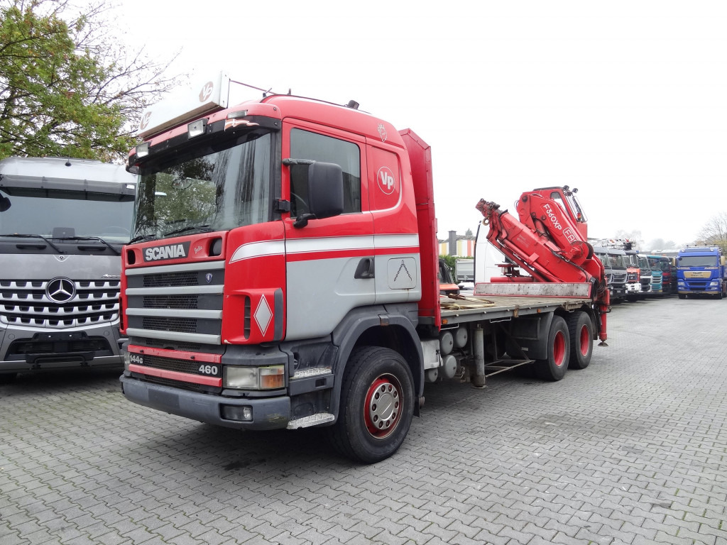 Scania R144 460 6X4 Fassi 360 bis 25 Meter - Sunkvežimis su kranu, Platforminis/ Bortinis sunkvežimis: foto 1 Scania R144 460 6X4 Fassi 360 bis 25 Meter - Sunkvežimis su kranu, Platforminis/ Bortinis sunkvežimis: foto 1