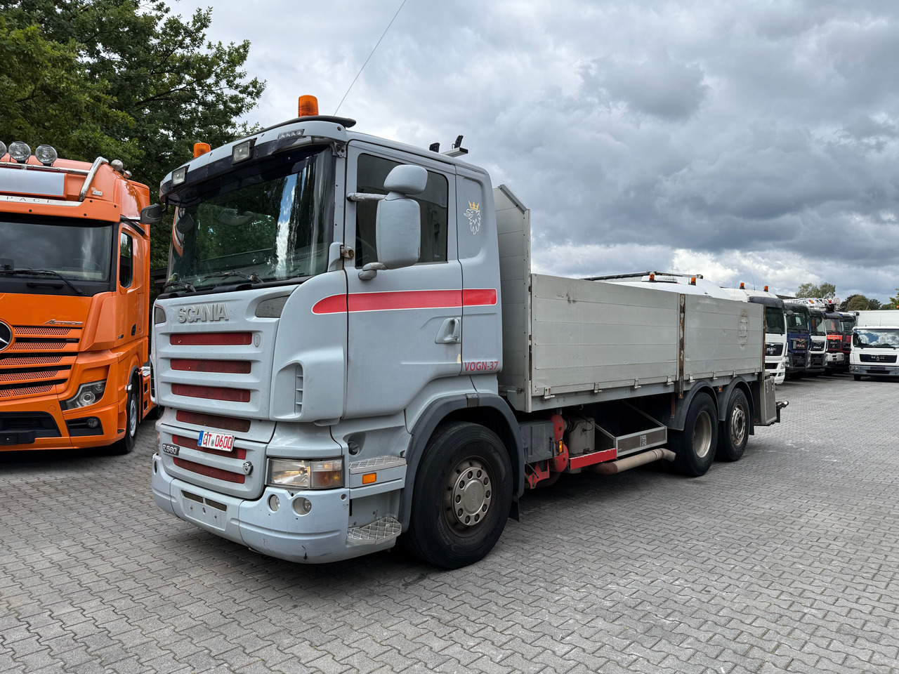 Scania R560 V8 6X2 Kranvorbereitung - Platforminis/ Bortinis sunkvežimis, Sunkvežimis su kranu: foto 1 Scania R560 V8 6X2 Kranvorbereitung - Platforminis/ Bortinis sunkvežimis, Sunkvežimis su kranu: foto 1