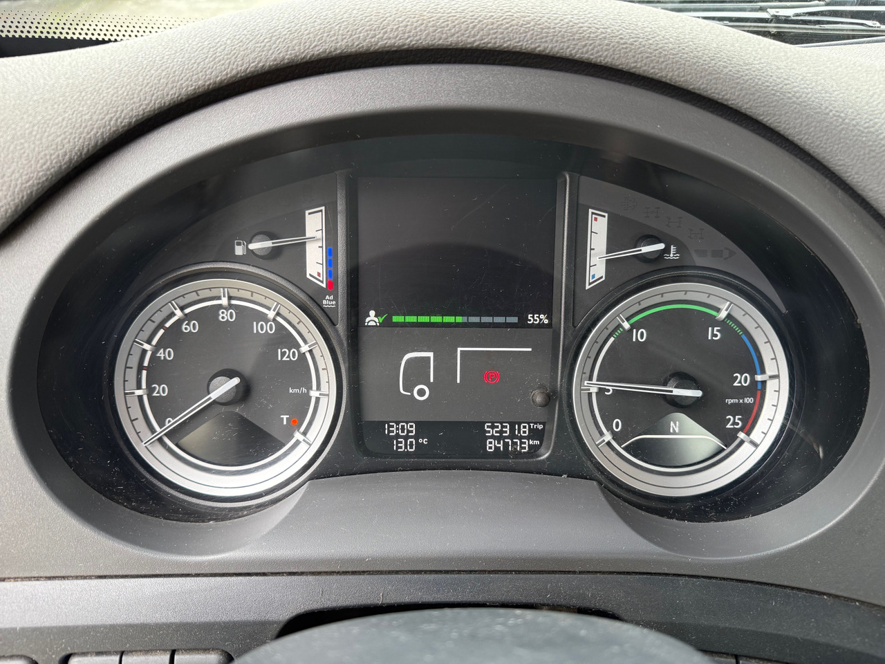 Daf CF 370 4X2 - Vilkikas: foto 4 Daf CF 370 4X2 - Vilkikas: foto 4