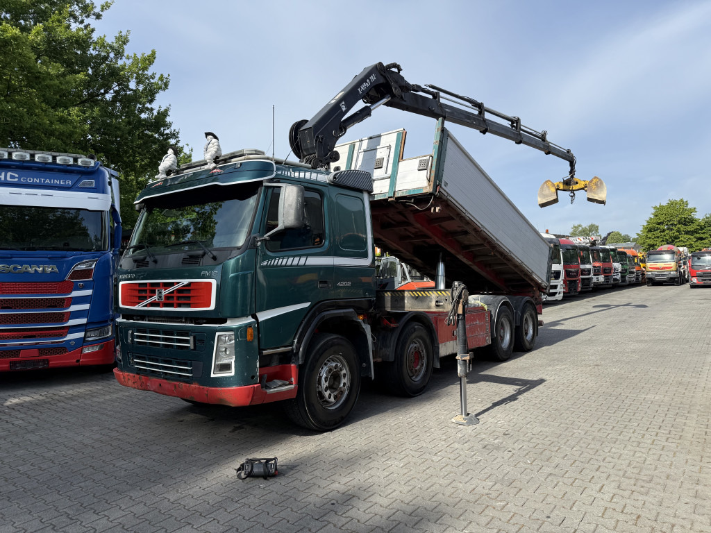Volvo FM12 420 8X4 Kipper Kran Hiab 192-4 - Savivartis sunkvežimis, Sunkvežimis su kranu: foto 1 Volvo FM12 420 8X4 Kipper Kran Hiab 192-4 - Savivartis sunkvežimis, Sunkvežimis su kranu: foto 1