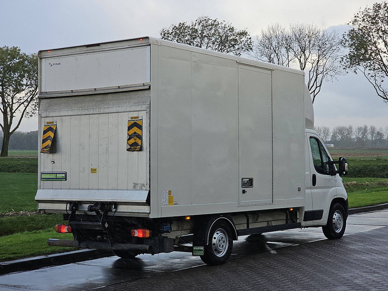 Citroën Jumper 2.0 Bakwagen Laadklep! - Furgonas su krovinių dėže: foto 3 Citroën Jumper 2.0 Bakwagen Laadklep! - Furgonas su krovinių dėže: foto 3
