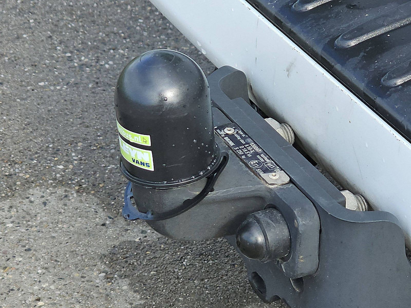 Mažas furgonas Ford Transit Custom 2.0 L1H1 Navi Trekhaak: foto 16