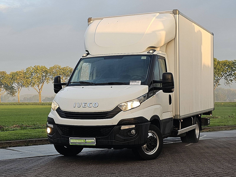 Iveco Daily 35 C ac EURO6 - Furgonas su krovinių dėže: foto 1 Iveco Daily 35 C ac EURO6 - Furgonas su krovinių dėže: foto 1