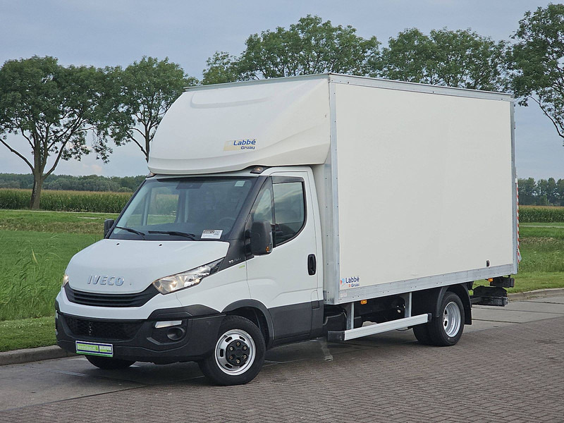 Iveco Daily 35C16 Bakwagen Laadklep! - Furgonas su krovinių dėže: foto 2 Iveco Daily 35C16 Bakwagen Laadklep! - Furgonas su krovinių dėže: foto 2