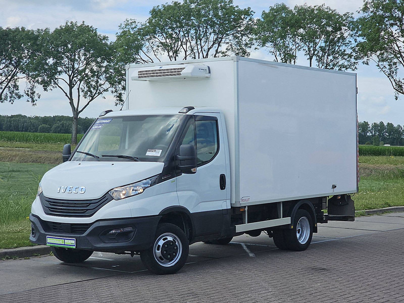 Iveco Daily 35C16 Koelwagen Laadklep! - Furgonas šaldytuvas: foto 2 Iveco Daily 35C16 Koelwagen Laadklep! - Furgonas šaldytuvas: foto 2
