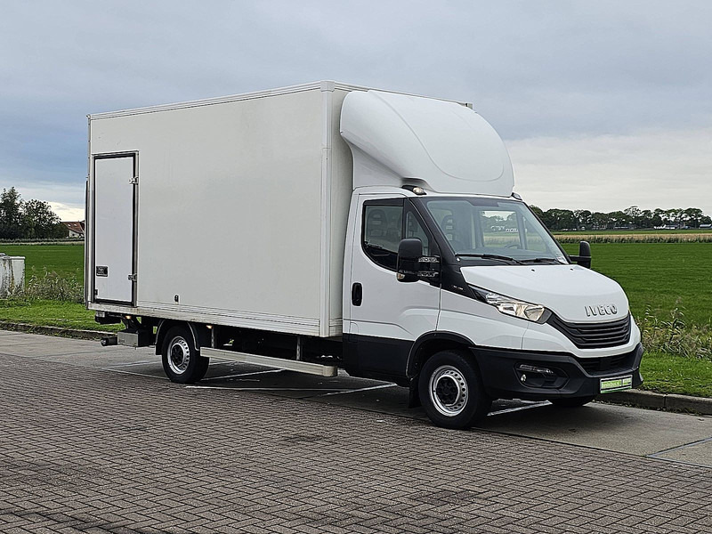 Iveco Daily 35S18 Bakwagen Laadklep! - Furgonas su krovinių dėže: foto 5 Iveco Daily 35S18 Bakwagen Laadklep! - Furgonas su krovinių dėže: foto 5