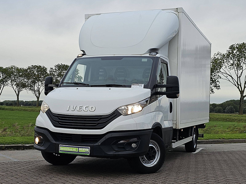 Iveco Daily 35S18 Bakwagen Laadklep! - Furgonas su krovinių dėže: foto 1 Iveco Daily 35S18 Bakwagen Laadklep! - Furgonas su krovinių dėže: foto 1