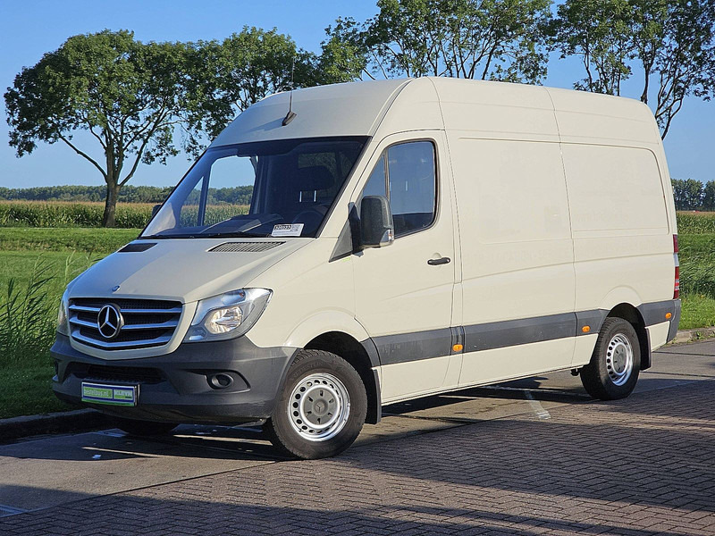 Mercedes-Benz Sprinter 311 L2H2 Airco Euro6! - Krovininis mikroautobusas: foto 2 Mercedes-Benz Sprinter 311 L2H2 Airco Euro6! - Krovininis mikroautobusas: foto 2