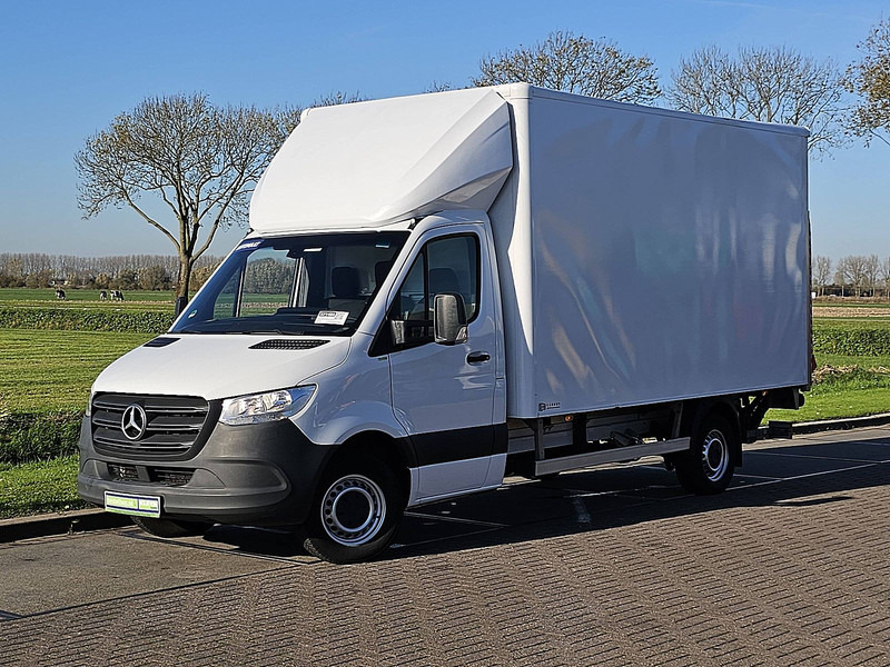 Mercedes-Benz Sprinter 315 Bakwagen Laadklep! - Furgonas su krovinių dėže: foto 2 Mercedes-Benz Sprinter 315 Bakwagen Laadklep! - Furgonas su krovinių dėže: foto 2