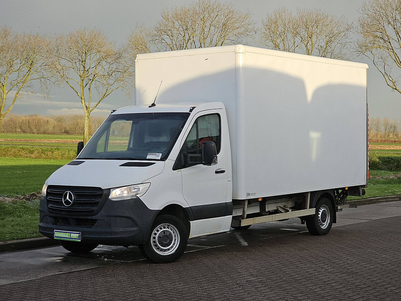 Mercedes-Benz Sprinter 315 Bakwagen Laadklep! - Furgonas su krovinių dėže: foto 2 Mercedes-Benz Sprinter 315 Bakwagen Laadklep! - Furgonas su krovinių dėže: foto 2