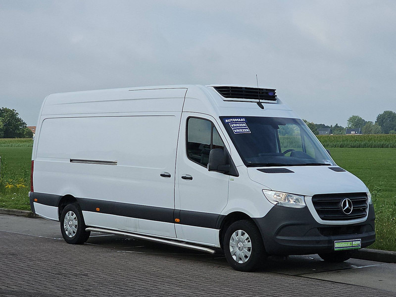 Mercedes-Benz Sprinter 315 L3H2 Koeling Vriezer - Furgonas šaldytuvas: foto 5 Mercedes-Benz Sprinter 315 L3H2 Koeling Vriezer - Furgonas šaldytuvas: foto 5