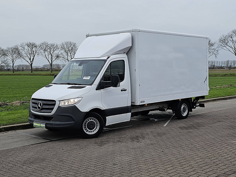 Mercedes-Benz Sprinter 316 Bakwagen Laadklep! - Furgonas su krovinių dėže: foto 2 Mercedes-Benz Sprinter 316 Bakwagen Laadklep! - Furgonas su krovinių dėže: foto 2