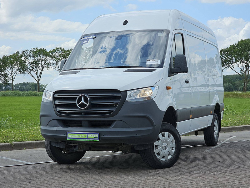 Mercedes-Benz Sprinter 316 CDI 4X4 AUT. L2H2 - Krovininis mikroautobusas: foto 1 Mercedes-Benz Sprinter 316 CDI 4X4 AUT. L2H2 - Krovininis mikroautobusas: foto 1