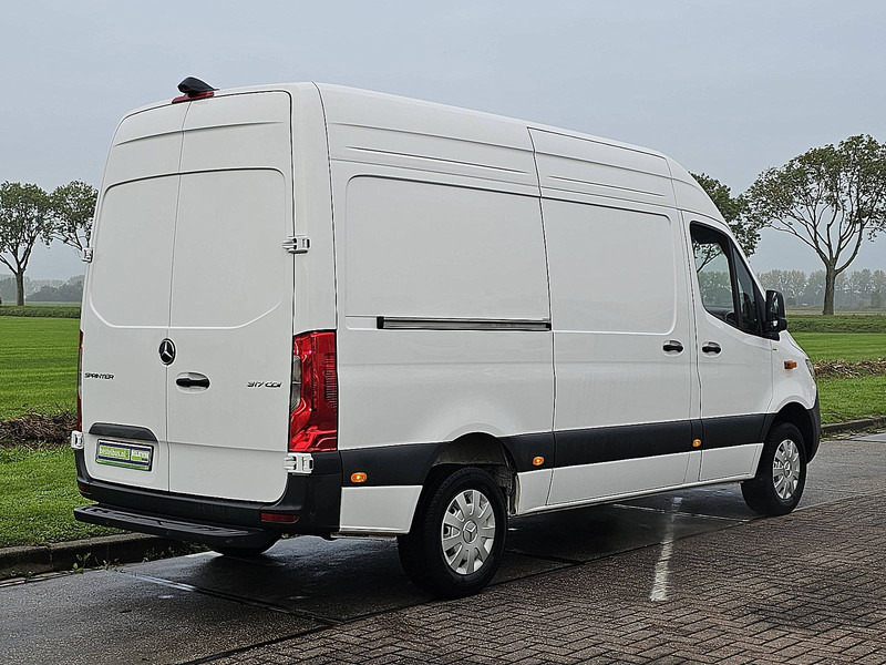 Mercedes-Benz Sprinter 317 L2H2 LED Mbux Autom! - Krovininis mikroautobusas: foto 3 Mercedes-Benz Sprinter 317 L2H2 LED Mbux Autom! - Krovininis mikroautobusas: foto 3