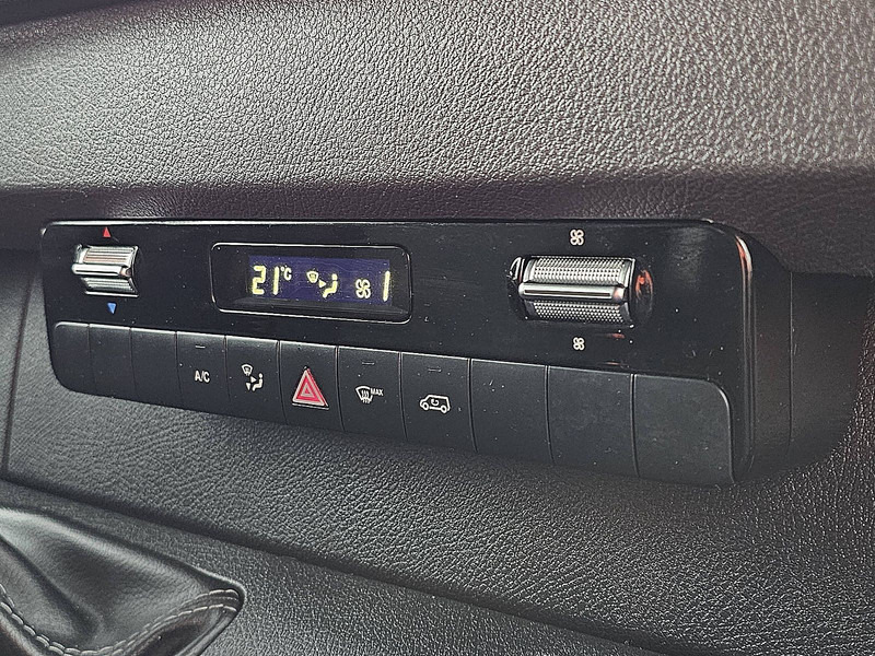 Krovininis mikroautobusas Mercedes-Benz Sprinter 317 L2H2 Mbux Navi RWD!: foto 10 Krovininis mikroautobusas Mercedes-Benz Sprinter 317 L2H2 Mbux Navi RWD!: foto 10