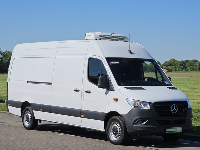Furgonas šaldytuvas Mercedes-Benz Sprinter 317 L3H2 Maxi Vries/Koel: foto 5