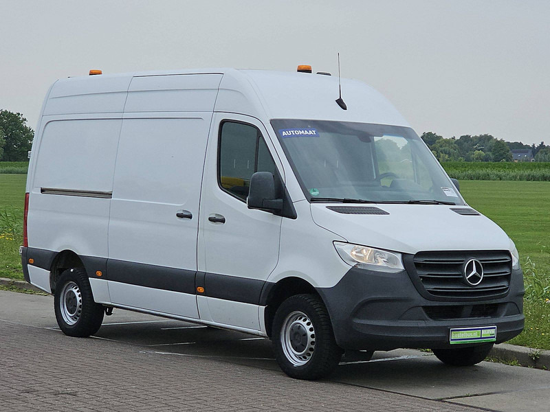 Mercedes-Benz Sprinter 319 L2H2 V6 3.5t-Trekh. - Krovininis mikroautobusas: foto 5 Mercedes-Benz Sprinter 319 L2H2 V6 3.5t-Trekh. - Krovininis mikroautobusas: foto 5