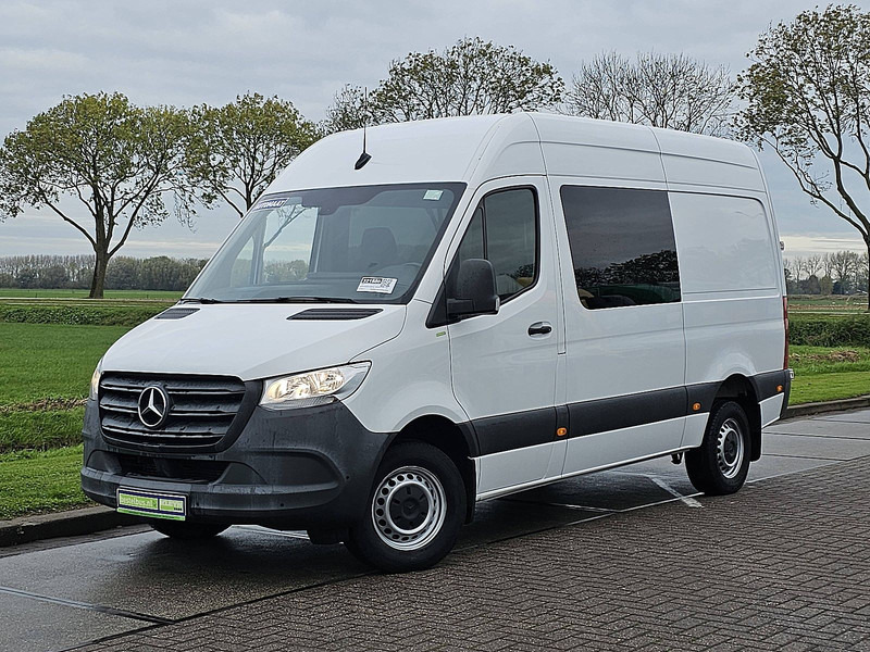 Mercedes-Benz Sprinter 319 L2H2 V6 Dub.- Cab. - Krovininis mikroautobusas: foto 2 Mercedes-Benz Sprinter 319 L2H2 V6 Dub.- Cab. - Krovininis mikroautobusas: foto 2
