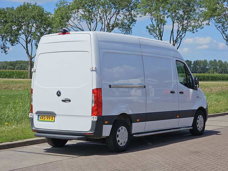 Mercedes-Benz eSprinter L2H2 35 KWH - Krovininis mikroautobusas, Elektrinis furgonas: foto 3 Mercedes-Benz eSprinter L2H2 35 KWH - Krovininis mikroautobusas, Elektrinis furgonas: foto 3