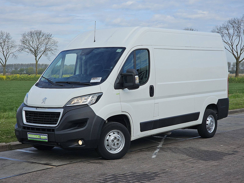 Peugeot Boxer 2.2 L2H2 140Pk Navi Eur6 - Krovininis mikroautobusas: foto 2 Peugeot Boxer 2.2 L2H2 140Pk Navi Eur6 - Krovininis mikroautobusas: foto 2