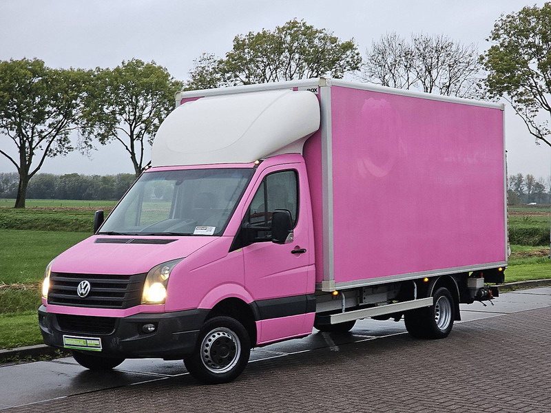 Volkswagen Crafter - Furgonas su krovinių dėže: foto 2 Volkswagen Crafter - Furgonas su krovinių dėže: foto 2