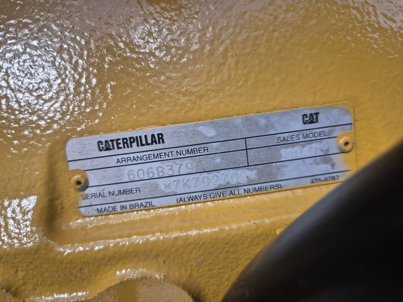 Caterpillar 3054C DITAAC Engine + Radiator - Variklis - Pramoninė įranga: foto 3 Caterpillar 3054C DITAAC Engine + Radiator - Variklis - Pramoninė įranga: foto 3