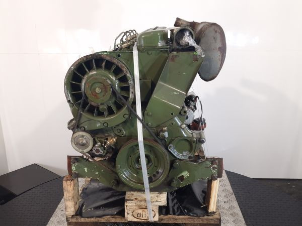 Deutz F4L912 Engine (Industrial) - Variklis - Pramoninė įranga: foto 5 Deutz F4L912 Engine (Industrial) - Variklis - Pramoninė įranga: foto 5