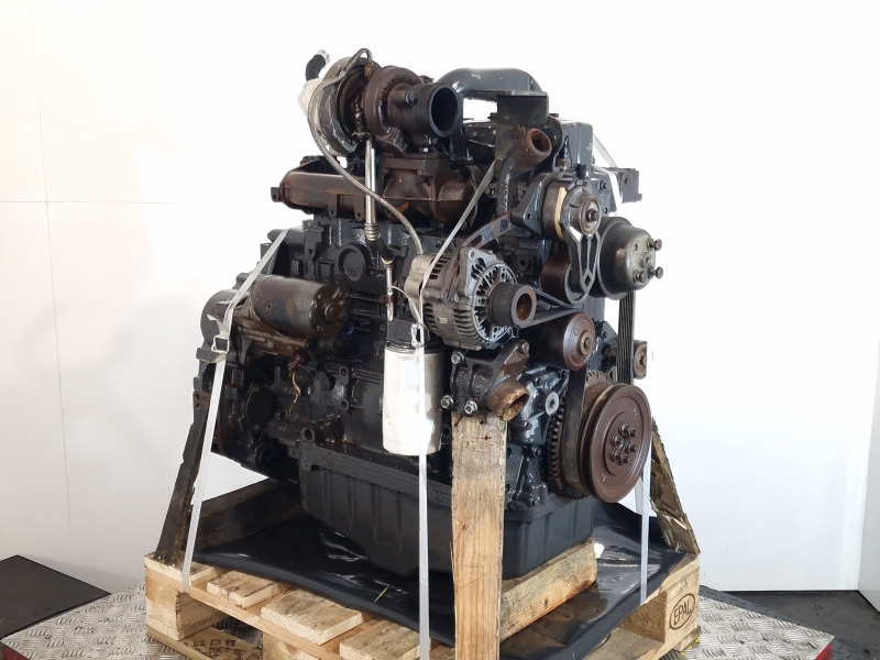 Iveco CNH F4GE0454C*D660 Engine (Plant) - Variklis - Statybinė technika: foto 4 Iveco CNH F4GE0454C*D660 Engine (Plant) - Variklis - Statybinė technika: foto 4