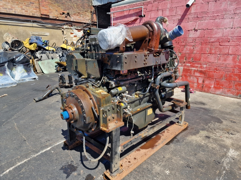 Komatsu SAA6D170E-5 Engine (Plant) - Variklis - Statybinė technika: foto 1 Komatsu SAA6D170E-5 Engine (Plant) - Variklis - Statybinė technika: foto 1