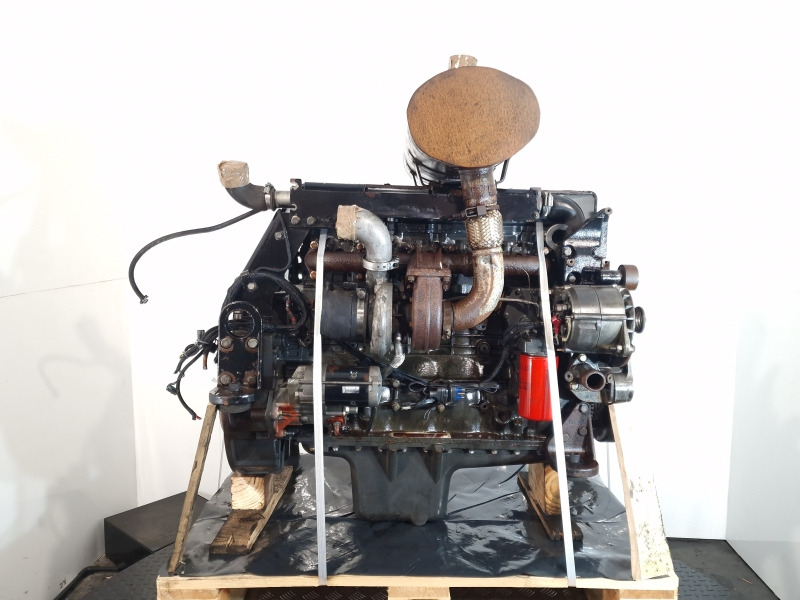 NH F4HE9684E*J102 667TA EBD Engine (Plant) - Variklis - Statybinė technika: foto 3 NH F4HE9684E*J102 667TA EBD Engine (Plant) - Variklis - Statybinė technika: foto 3