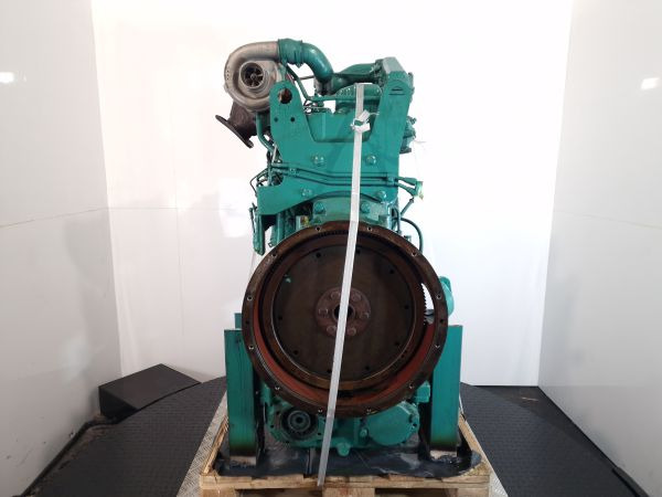 Volvo TD71K Engine (Plant) - Variklis - Statybinė technika: foto 2 Volvo TD71K Engine (Plant) - Variklis - Statybinė technika: foto 2