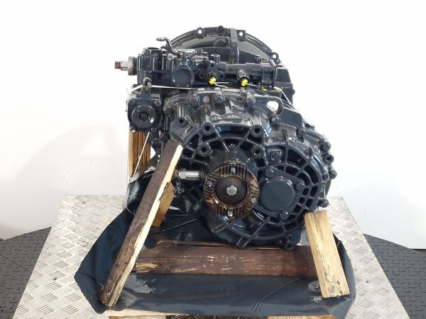 ZF 6S800TO Gearbox - Pavarų dėžė: foto 5 ZF 6S800TO Gearbox - Pavarų dėžė: foto 5