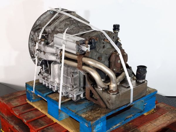 ZF Ecomat 2 6HP502C Gearbox - Pavarų dėžė: foto 4 ZF Ecomat 2 6HP502C Gearbox - Pavarų dėžė: foto 4