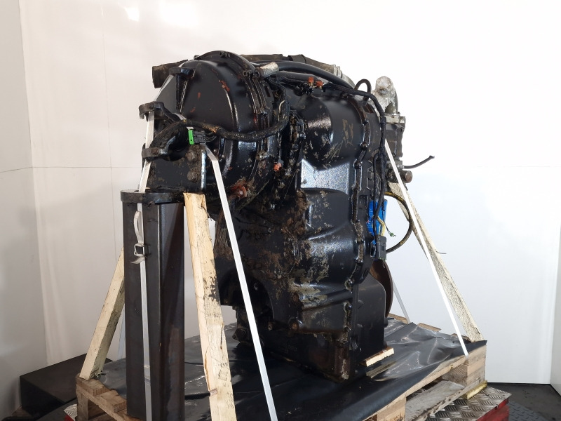 ZF Industrial 4WG190 For Case 721C wheel Loader Gearbox Industrial - Pavarų dėžė - Pramoninė įranga: foto 3 ZF Industrial 4WG190 For Case 721C wheel Loader Gearbox Industrial - Pavarų dėžė - Pramoninė įranga: foto 3
