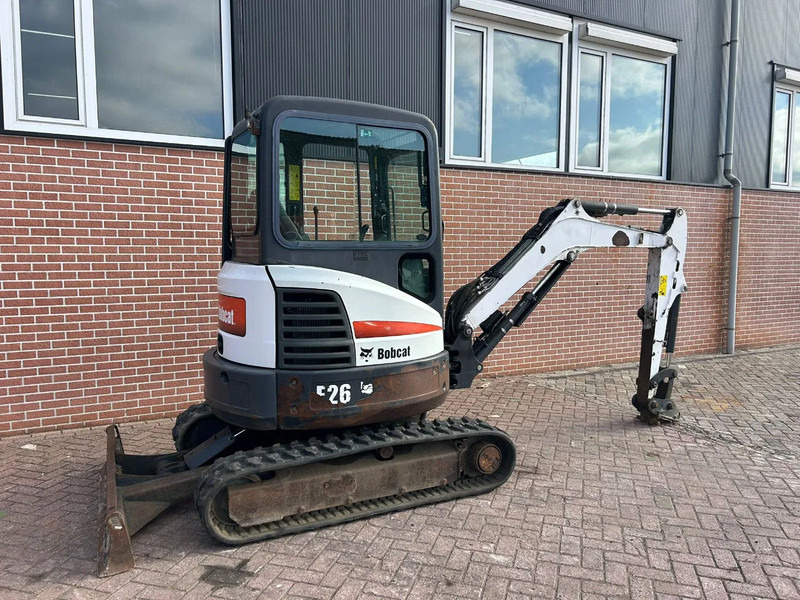 Bobcat E26 - Mini ekskavatorius: foto 4 Bobcat E26 - Mini ekskavatorius: foto 4