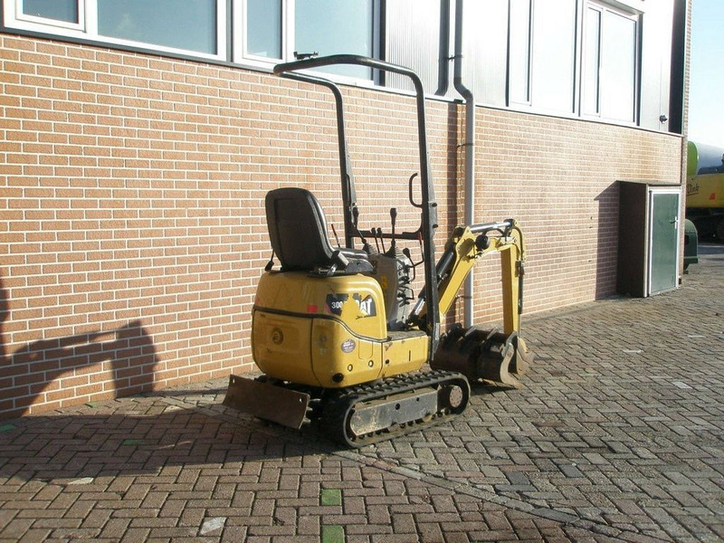 Caterpillar 300.9 - Mini ekskavatorius: foto 4 Caterpillar 300.9 - Mini ekskavatorius: foto 4
