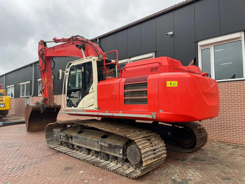 Hitachi ZX300LC-6 - Vikšrinis ekskavatorius: foto 3 Hitachi ZX300LC-6 - Vikšrinis ekskavatorius: foto 3