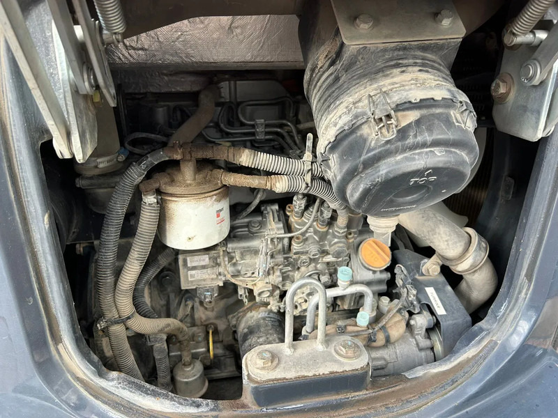 Hitachi ZX38U-5A CLR - Mini ekskavatorius: foto 5 Hitachi ZX38U-5A CLR - Mini ekskavatorius: foto 5