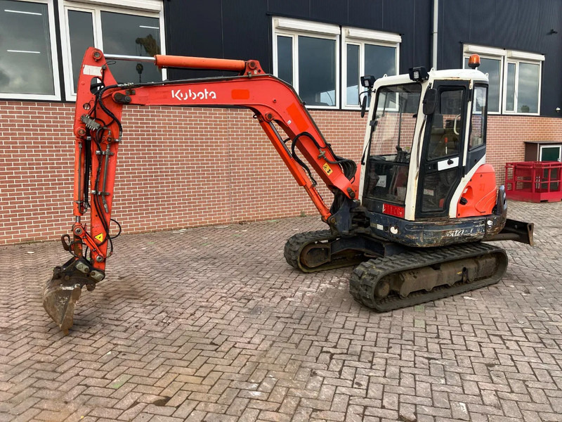 Kubota KX121-3a - Mini ekskavatorius: foto 1 Kubota KX121-3a - Mini ekskavatorius: foto 1