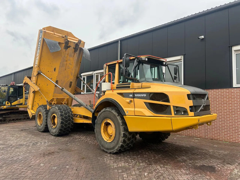 Volvo A30G - Šarnyrinis savivartis: foto 2 Volvo A30G - Šarnyrinis savivartis: foto 2