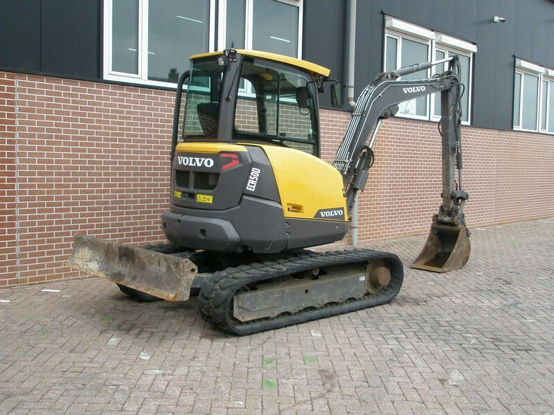 Volvo ECR50D - Mini ekskavatorius: foto 4 Volvo ECR50D - Mini ekskavatorius: foto 4