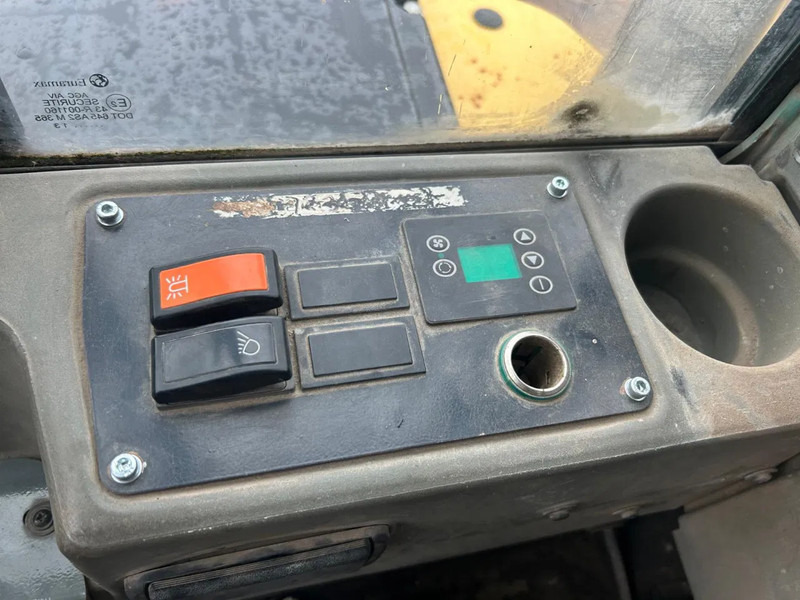 Mini ekskavatorius Yanmar VIO57-U: foto 7