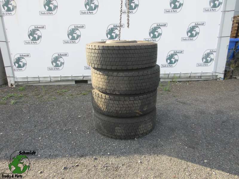 Continental 315/70R 22.5 CONTINENTAL BANDEN 4 STUKS MET STAAL WIEL - Padanga - Sunkvežimis: foto 1 Continental 315/70R 22.5 CONTINENTAL BANDEN 4 STUKS MET STAAL WIEL - Padanga - Sunkvežimis: foto 1