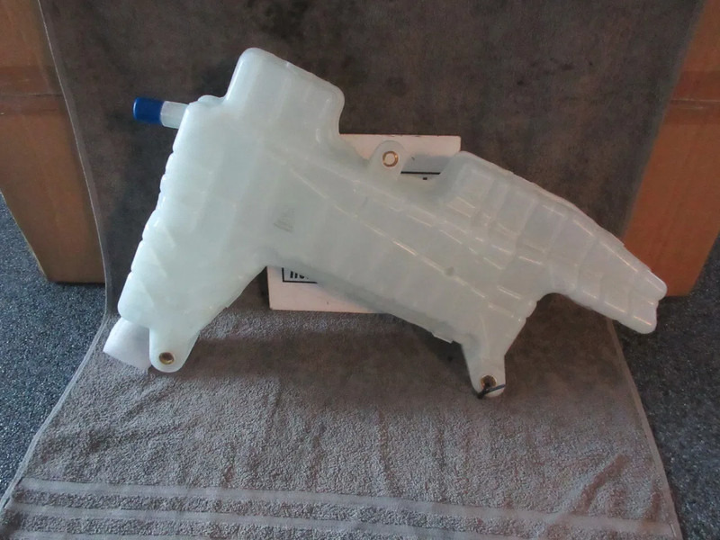 DAF 1404524 / 1700772 EXPANSIEVAT - Išsiplėtimo bakelis - Sunkvežimis: foto 2 DAF 1404524 / 1700772 EXPANSIEVAT - Išsiplėtimo bakelis - Sunkvežimis: foto 2