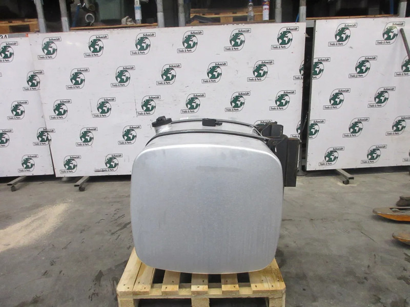 DAF 1681824 DIESEL TANK DAF CF 400 EURO 6 430 LITER INHOUD - Degalų bakas - Sunkvežimis: foto 4 DAF 1681824 DIESEL TANK DAF CF 400 EURO 6 430 LITER INHOUD - Degalų bakas - Sunkvežimis: foto 4