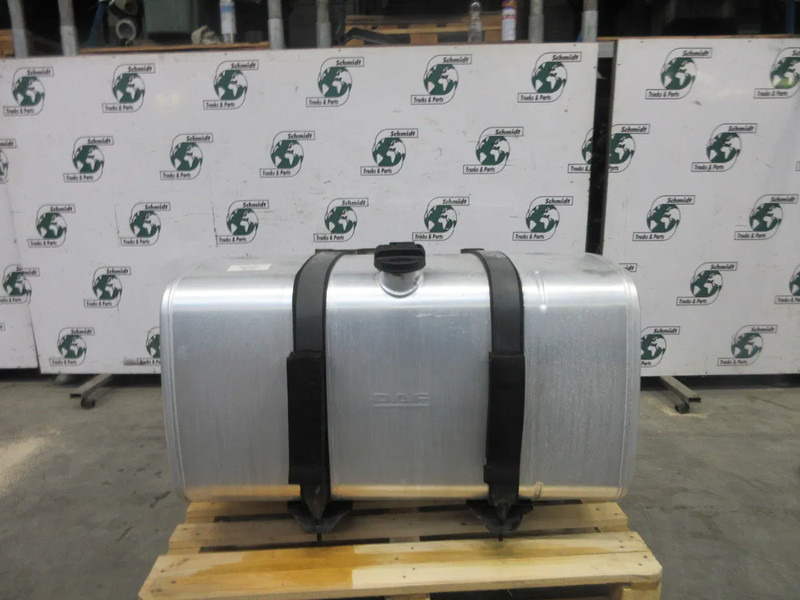 DAF 1681824 DIESEL TANK DAF CF 400 EURO 6 430 LITER INHOUD - Degalų bakas - Sunkvežimis: foto 5 DAF 1681824 DIESEL TANK DAF CF 400 EURO 6 430 LITER INHOUD - Degalų bakas - Sunkvežimis: foto 5