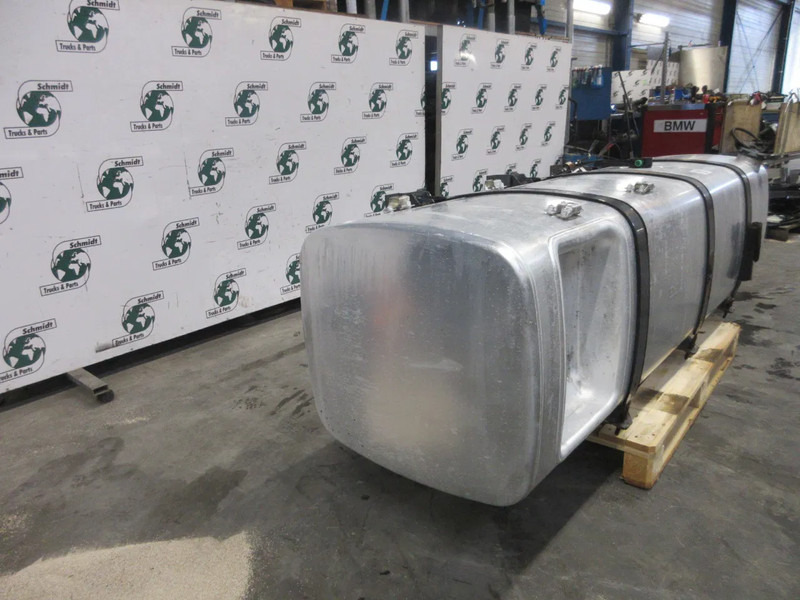 DAF 1944801 DIESELTANK 845 LITER INHOUD DAF XF CF EURO 6 - Degalų bakas - Sunkvežimis: foto 5 DAF 1944801 DIESELTANK 845 LITER INHOUD DAF XF CF EURO 6 - Degalų bakas - Sunkvežimis: foto 5