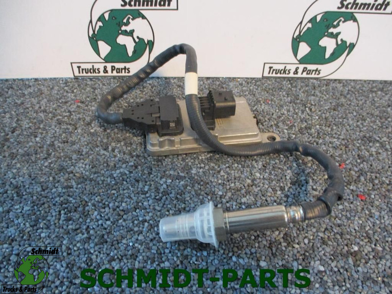 DAF 1973527 / 2006245 NOX Sensor Euro 6 - Išmetimo sistema - Sunkvežimis: foto 1 DAF 1973527 / 2006245 NOX Sensor Euro 6 - Išmetimo sistema - Sunkvežimis: foto 1