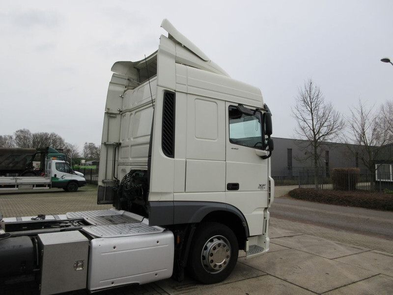 DAF XF 106 CABINE COMPLEET - Kabina ir interjeras - Sunkvežimis: foto 4 DAF XF 106 CABINE COMPLEET - Kabina ir interjeras - Sunkvežimis: foto 4