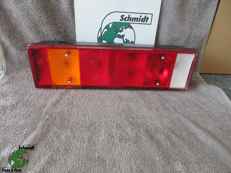 Iveco 504094709//99463243 ACHTERLAMP NIEUWE IVECO STRALIS EURO 5 - Galinis žibintas - Sunkvežimis: foto 1 Iveco 504094709//99463243 ACHTERLAMP NIEUWE IVECO STRALIS EURO 5 - Galinis žibintas - Sunkvežimis: foto 1